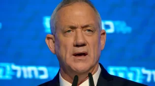 גנץ לנתניהו: אם ייבחרו שני מועמדים לוועדה - ההידברות תופסק
