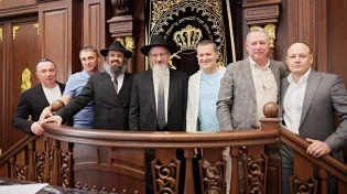 אחרי שנים של שיפוצים: בית הכנסת הרוסי העתיק נפתח מחדש