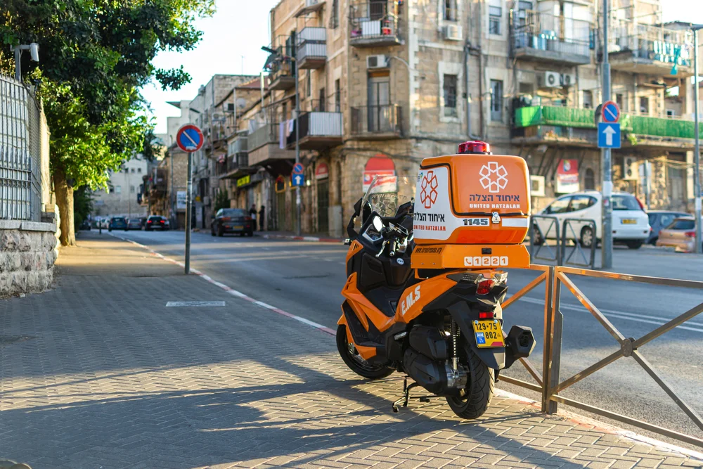 בעת ששהה אצל המטפלת: פעולות החייאה בתינוק שאיבד את הכרתו 
