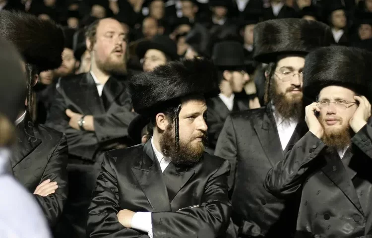 היערכות שיא בירושלים לרגל חתונות ענק בחצרות הגדולות היערכות שיא בירושלים לרגל חתונות ענק בחצרות הגדולות