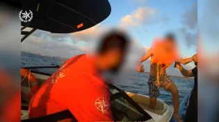 דרמה בחופי הרצליה: בן 11 חולץ לאחר שנסחף עם אבוב
