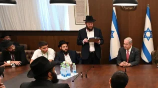 הילולת&nbsp;הרבי: רה"מ נתניהו לשלוחים&nbsp;"אתם דואגים לעתיד העם"