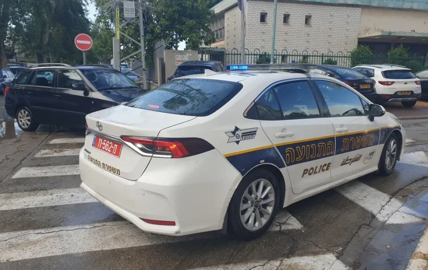3 שוטרים נפצעו הלילה במהלך מרדף משטרתי אחר חשוד שגנב רכב