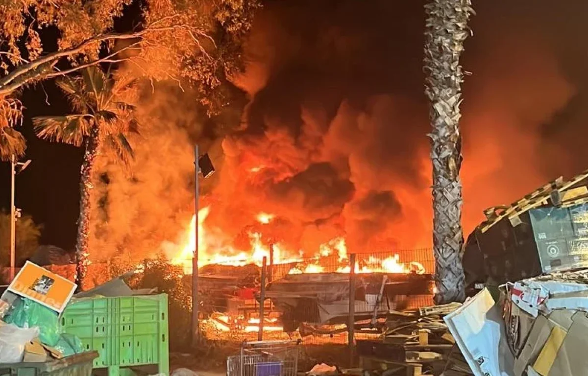 מכת ה"פרוטקשן" בצפון: חשד להצתת כלי שיט בחוף מגדל בכנרת