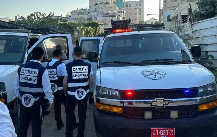 "הוא כן ניסה לכוון ללב": האברך שנפצע בפיגוע משחזר את הנס "הוא כן ניסה לכוון ללב": האברך שנפצע בפיגוע משחזר את הנס