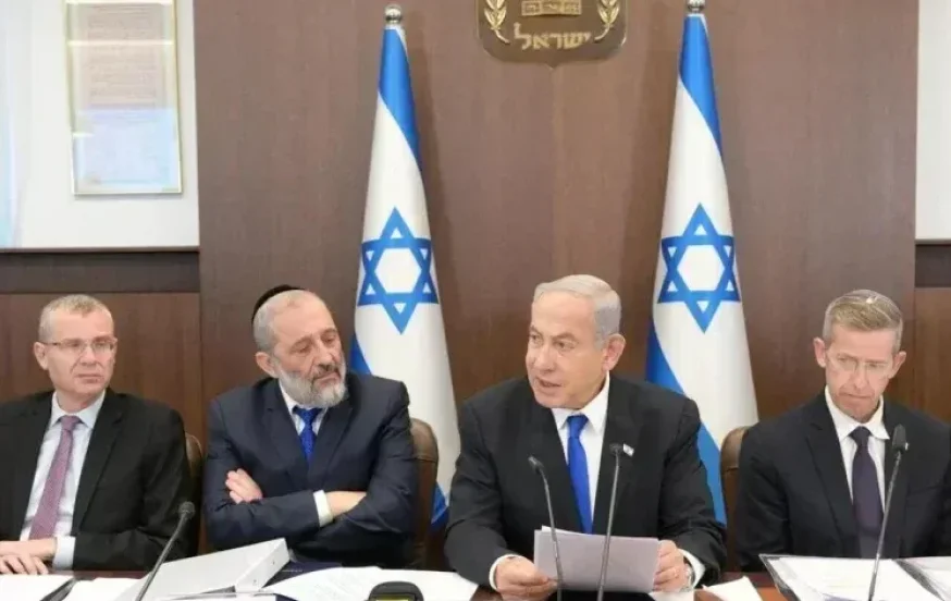 "אכיפה בררנית": השרים דרשו הסברים מהיועמש"ת