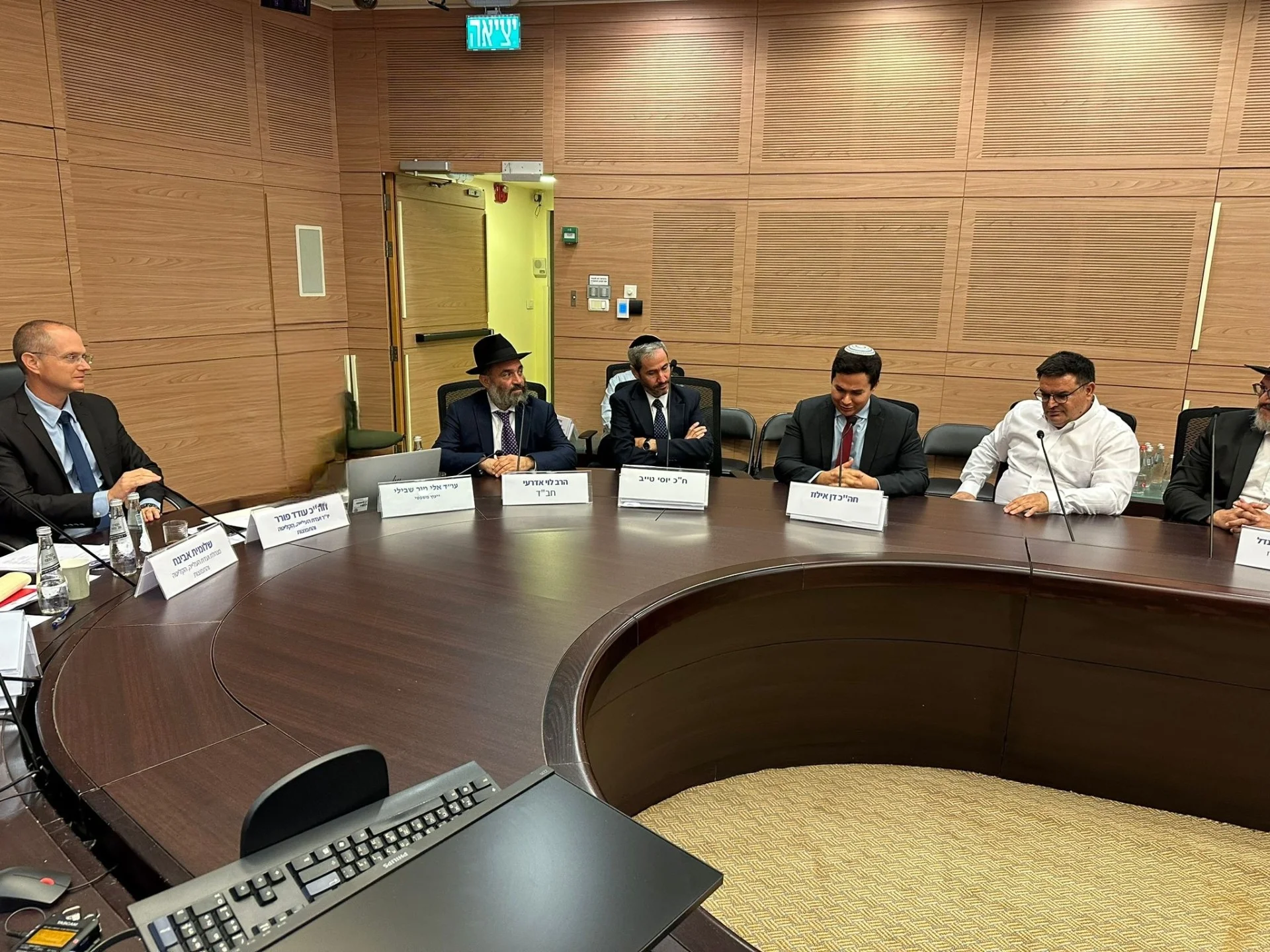 פעילות ב-500 ימי מלחמה: ועדת העלייה הצדיעה לחב"ד באוקראינה פעילות ב-500 ימי מלחמה: ועדת העלייה הצדיעה לחב"ד באוקראינה