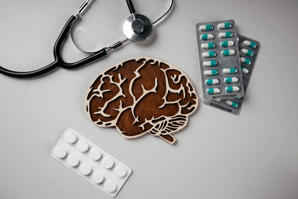 אחרי 20 שנות מחקר: אושרה התרופה שתטפל באלצהיימר 