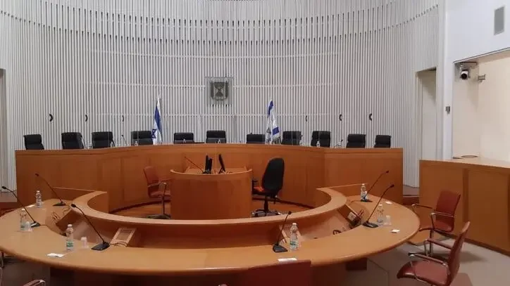 בגץ פסל חקיקה של הכנסת נגד הגירה