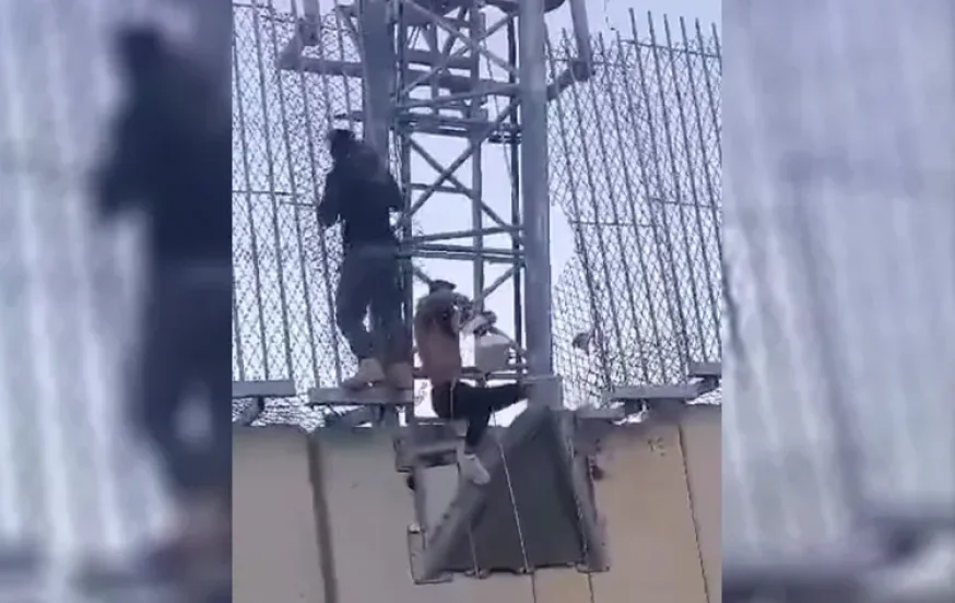 ללא פחד: כך אנשי חיזבאללה גנבו ציוד צה"לי מגדר הגבול ללא פחד: כך אנשי חיזבאללה גנבו ציוד צה"לי מגדר הגבול