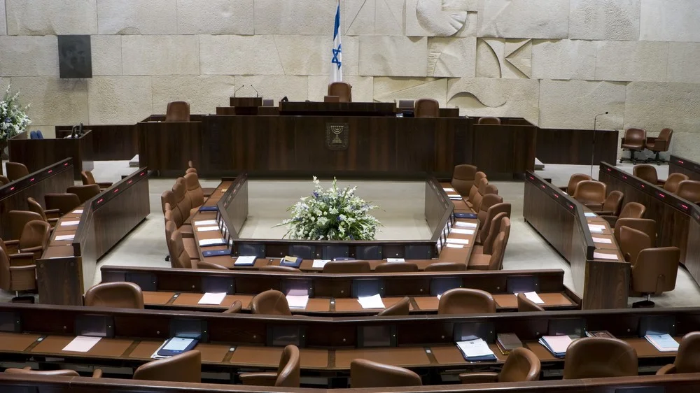 רבבות תומכי רפורמה בקפלן; ריבלין הגיע למחאה נגד החקיקה בי-ם