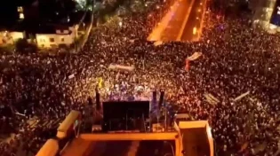 רבבות בהפגנת הימין בתל אביב