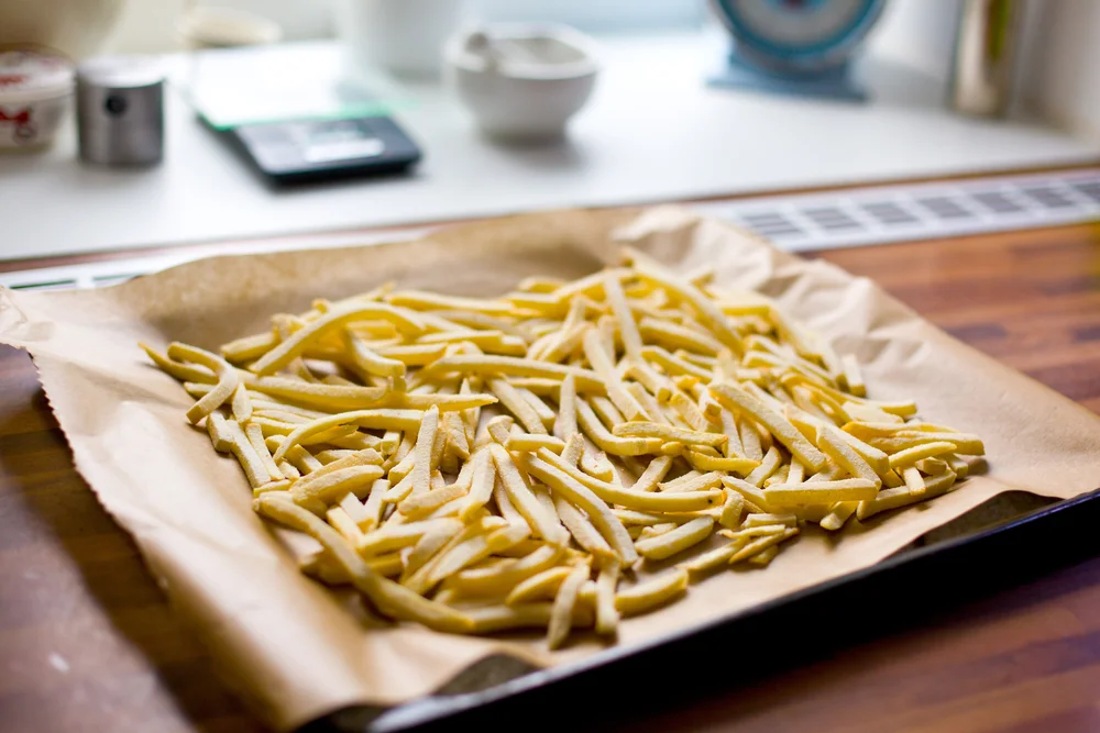 קונים צ'יפס מוכן בשקיות? אתם חשופים לסכנה קונים צ'יפס מוכן בשקיות? אתם חשופים לסכנה