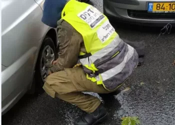 נס ברחובות: בת 6 חולצה בשלום לאחר שנשכחה רדומה ברכב כל הלילה 