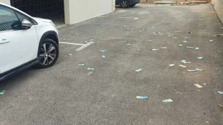ים של שטרות: חשוד השליך מחלון ביתו עשרות אלפי שקלים במזומן 