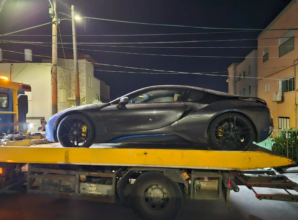 בגלל חובות מס של מיליונים: המשטרה עיקלה 15 רכבים 