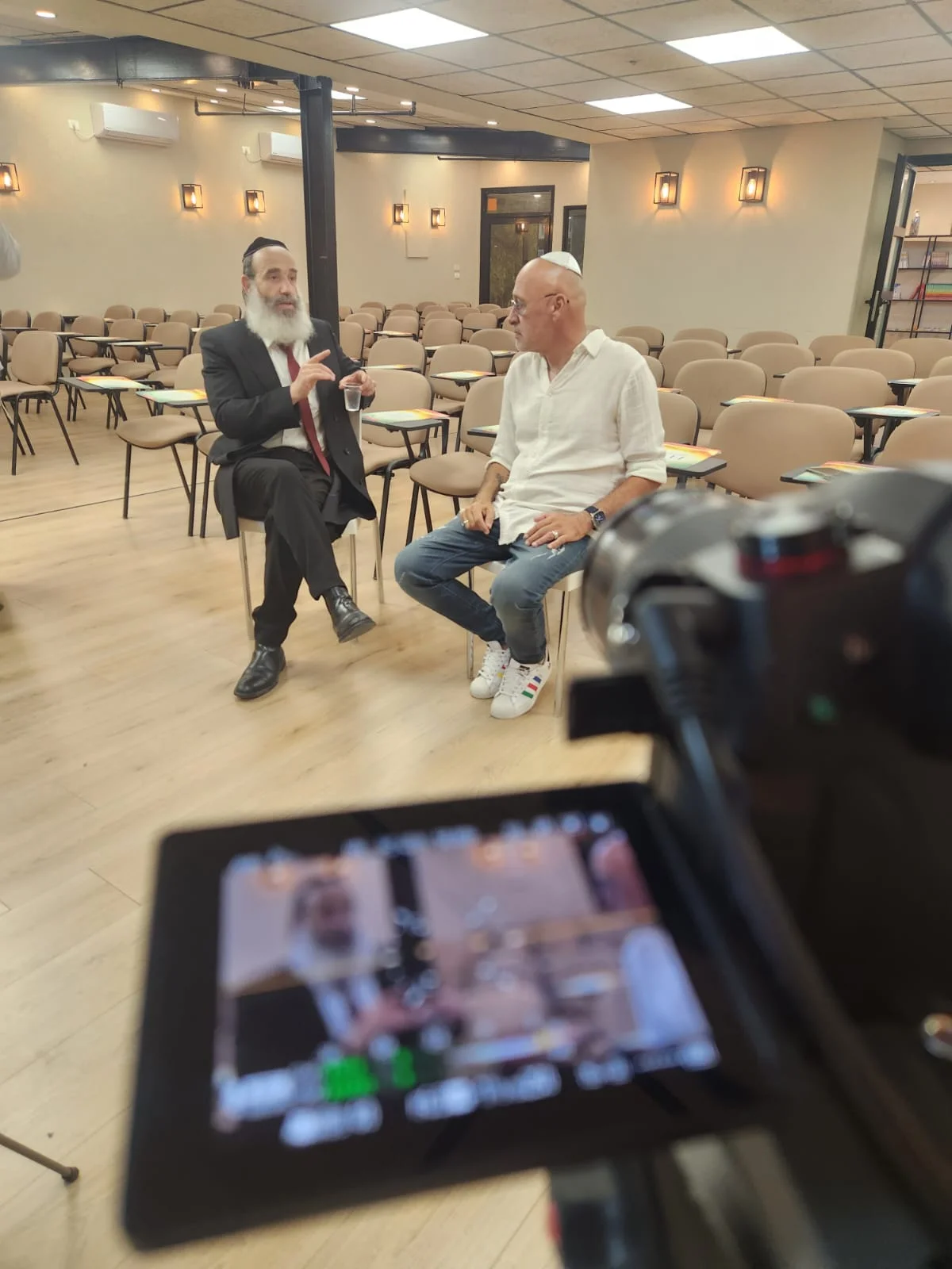 ירון אילן יוצא להכיר את בורא עולם