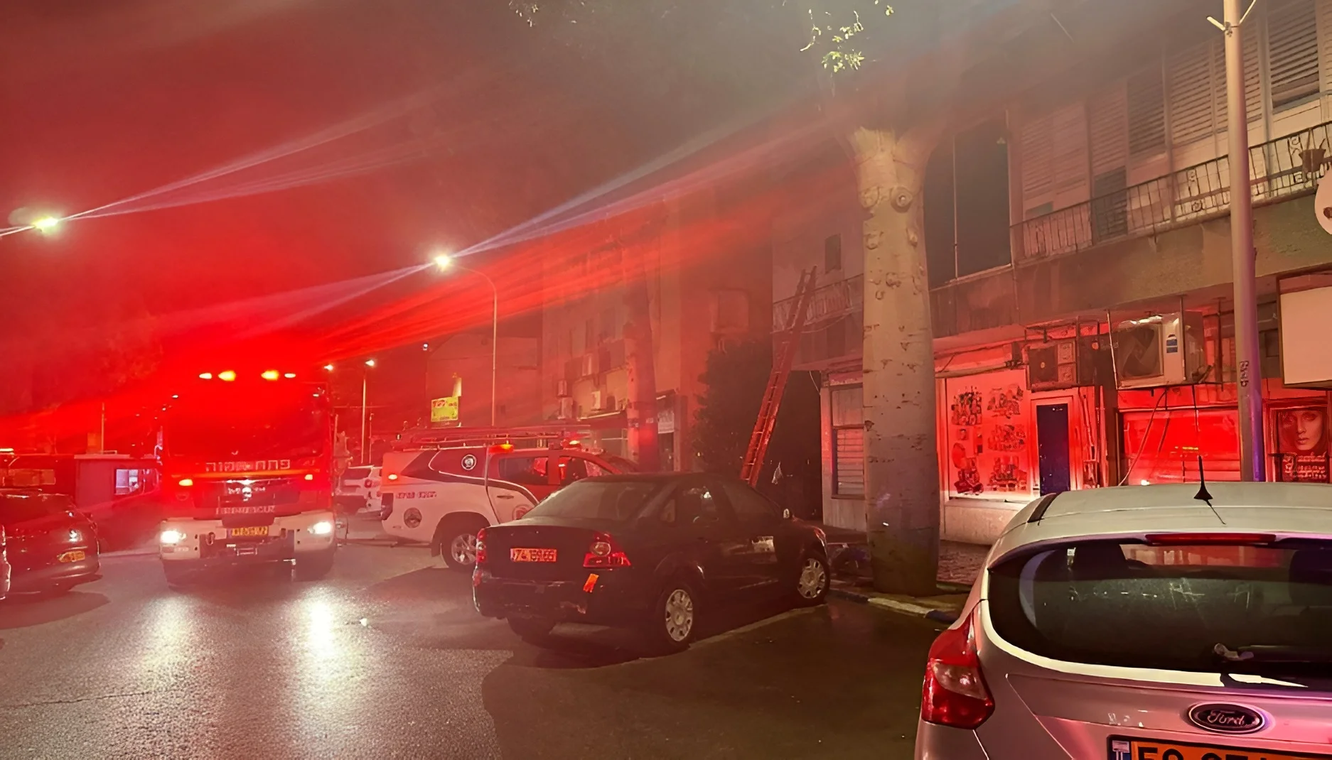 לילה קשה: מספר נפגעים במוקדי שריפות שונים. בן 6 במצב קשה 