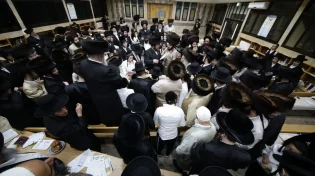 זקני ברסלב התאספו לשבת עם מאות החסידים אצל רשב"י
