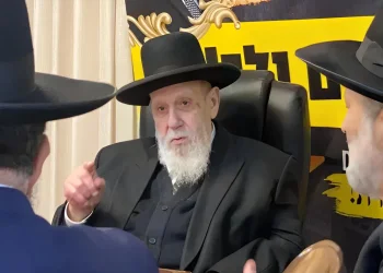 מדוע הופתע מרן חכם שלום כהן זצ"ל? "הוא היה המום" 