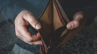 איך הכסף שיש לאדם בסוף לא נשאר שלו?