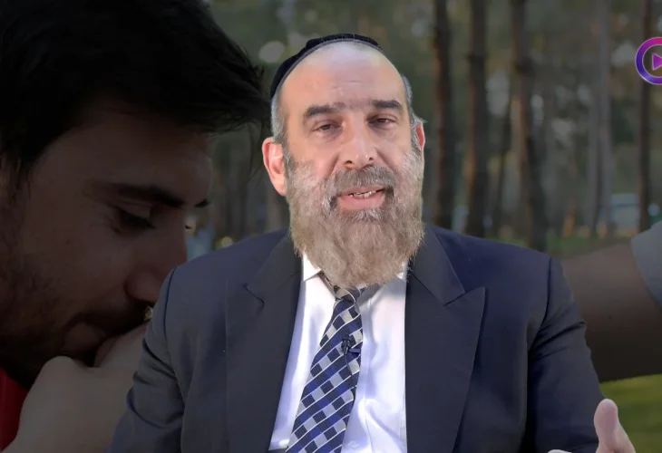 הרב עזרא שקלים | במיוחד לחודש אלול פרויקט כיבוד הורים