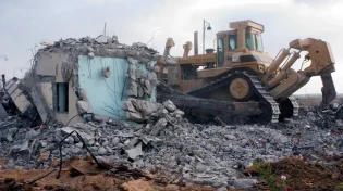 "אדאג שיעצרו אותך": האב שפינה את בנו מהבית במסר לסרבנים