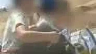 ילדים נקשרו לתא המטען מחוץ לאוטו, בעל הרכב נעצר ע"י המשטרה