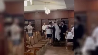 מגבלות הקורונה: החבדנקים בסין חגגו את החזרה לשגרה