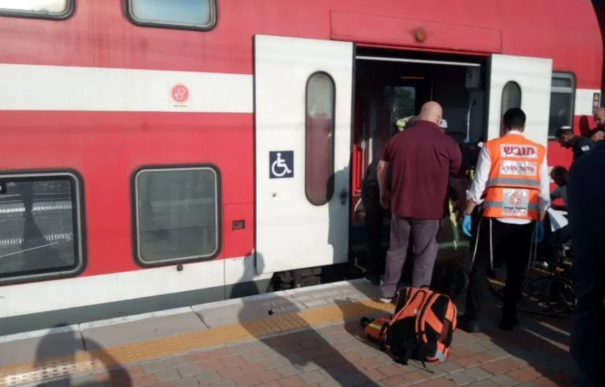 מקרה קשה בנתניה: צעירה נפלה לפסי הרכבת ונהרגה