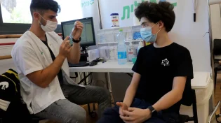 הקורונה חוזרת? מבצע חיסונים לאחר סוכות: 200 אלף מנות בדרך