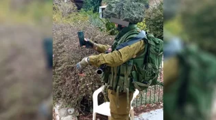 אתמול התגייס בצו 8 והיום השתתף בברית המילה של בנו בזום
