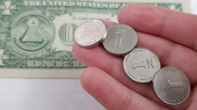 על רקע המלחמה: הדולר ממריא ב-1% לרמה של 4.2 שקל