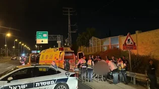 נהג רכב בן 20 נפצע קשה לאחר שנפל לתעלה בזמן אזעקה
