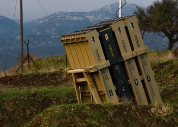 שר ההגנה האמריקני באזהרה לחיזבאללה: "הפסיקו לירות לישראל"