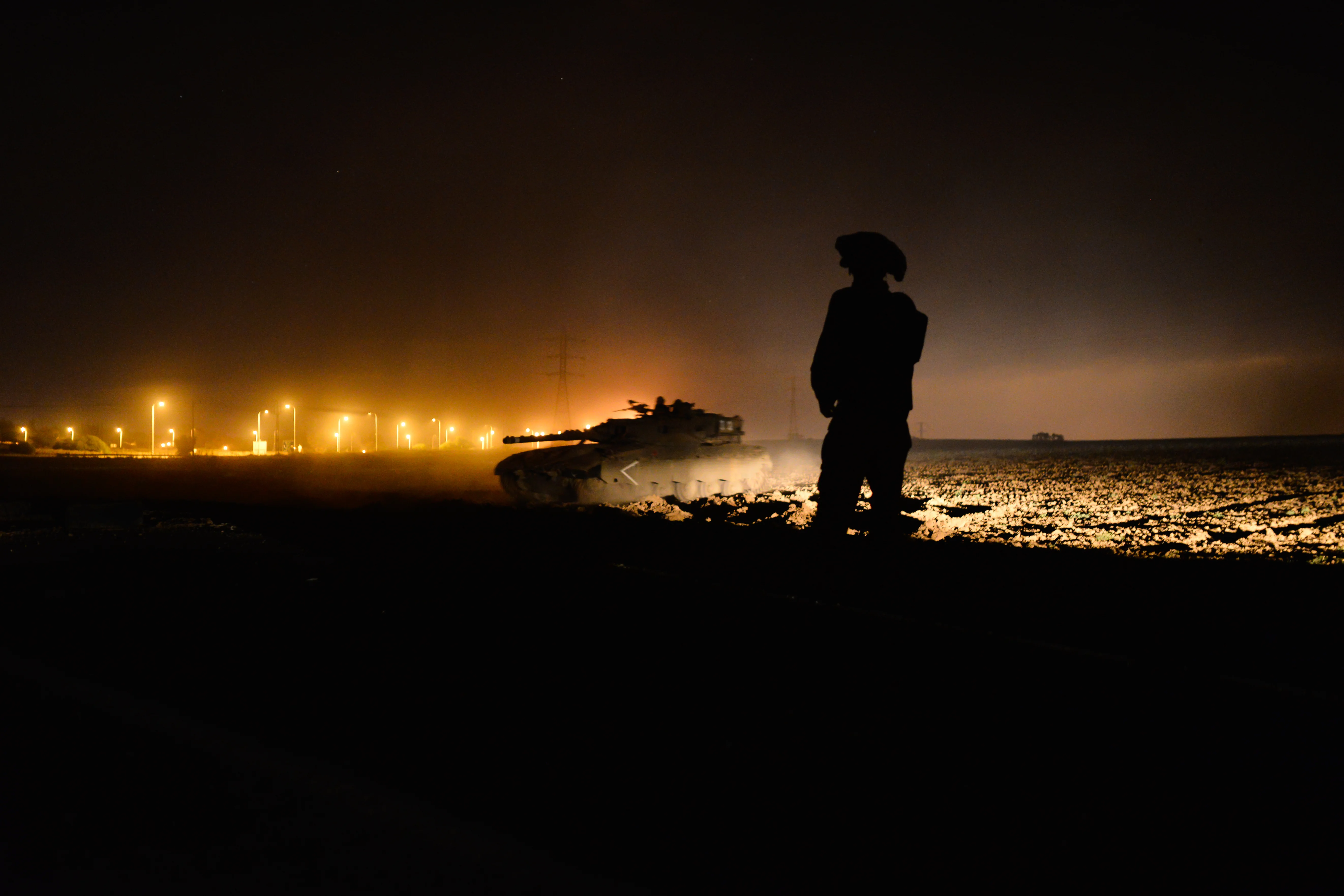 לקראת כניסה קרקעית לעזה: "הם מכינים לנו דברים? אנחנו גם"