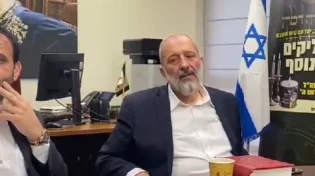 השר דרעי: "כל שעה אנחנו מתמודדים עם בעיה אחרת, אל תקנו בנו"