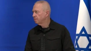 מסיבת העיתונאים של גלנט: "יגיעו שלבים נוספים במערכה"