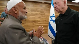 גלנט למשפחות החטופים: "בלי לחץ צבאי על החמאס, לא יתקדם דבר"