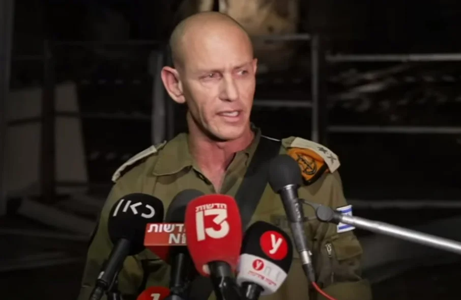 מפקד פיקוד העורף: "המלחמה תהיה ארוכה ותיקח אפילו חודשים" מפקד פיקוד העורף: "המלחמה תהיה ארוכה ותיקח אפילו חודשים"