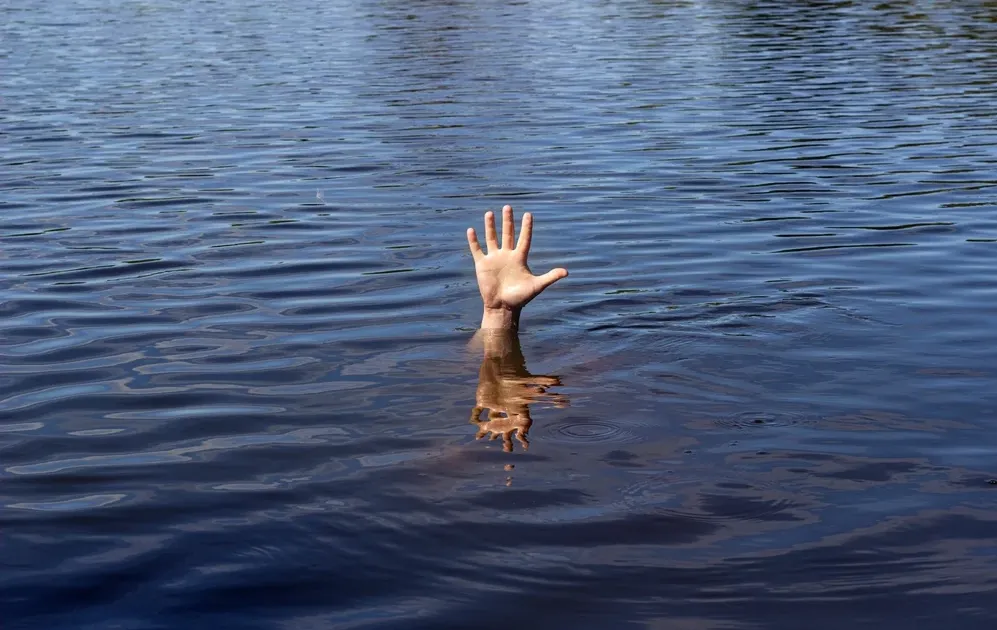 מכלות כל חלקה טובה. אתם יודעים כמה הדאגות תופסות אתכם? מכלות כל חלקה טובה. אתם יודעים כמה הדאגות תופסות אתכם?