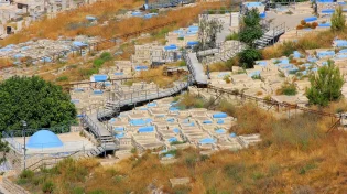 בעל הייסורים והבטחתו לכל מי שיפקוד את קברו
