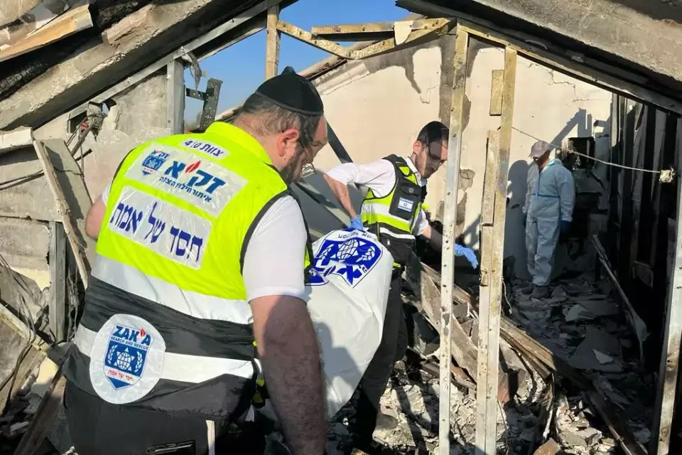 "הם שרפו ילדים ונשים חיים!": המקובל הרב ביטון זועק מדם ליבו