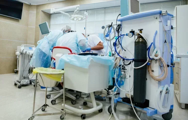 מיגון בתי החולים: מנתחים רצו למקלט באמצע ניתוח