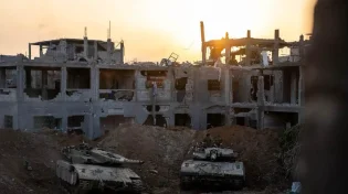 מרתק: העיתונאי הבריטי בעזה "החיילים לא האמינו שאנחנו נכנסים"