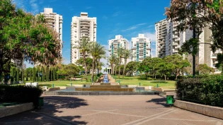 עיריית רמת גן התחילה לפזר ממ"דים ציבוריים בעיר 