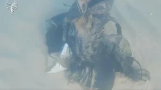 חיל הים יצא למבצע איסוף נשק במעמקי הים - צפו