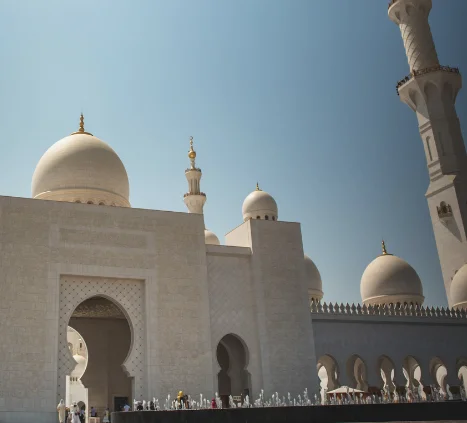 פשיטת ענק על מוסדות מוסלמיים בגרמניה פשיטת ענק על מוסדות מוסלמיים בגרמניה