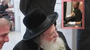 החיזוק המפעים של הרב לגיבור מכרם שלום שאיבד את ידו