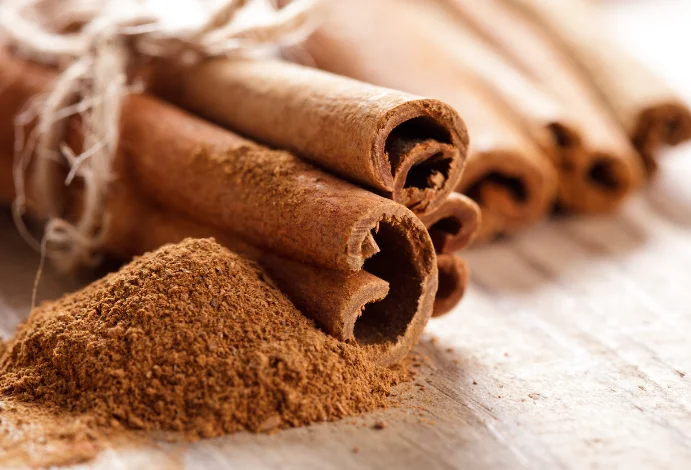 קינמון מוסיף המון קינמון מוסיף המון